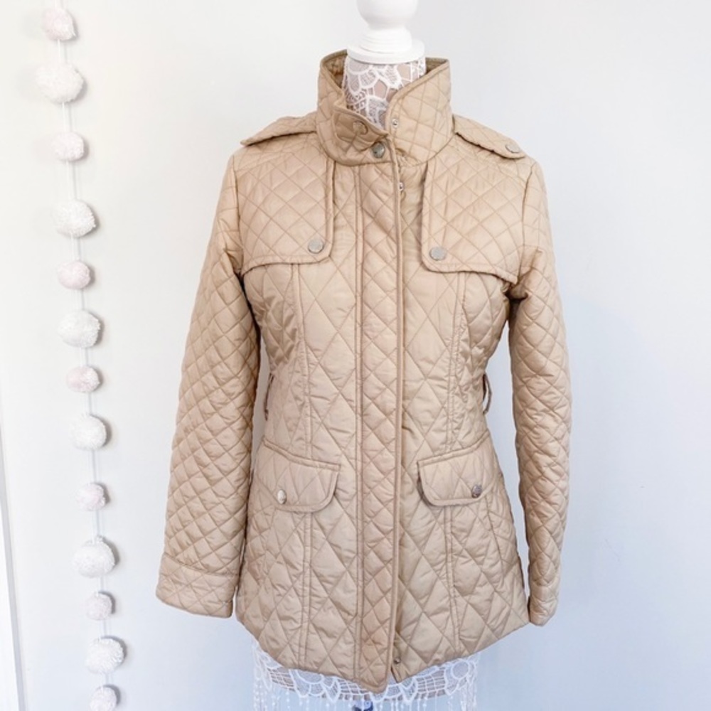 Anne Klein: Quilted Diamond Stitch Beige Coat Women Small Collar Barn Jacket